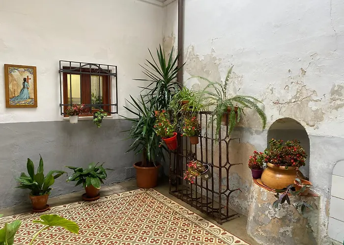 Santa Leocadia Apartment *